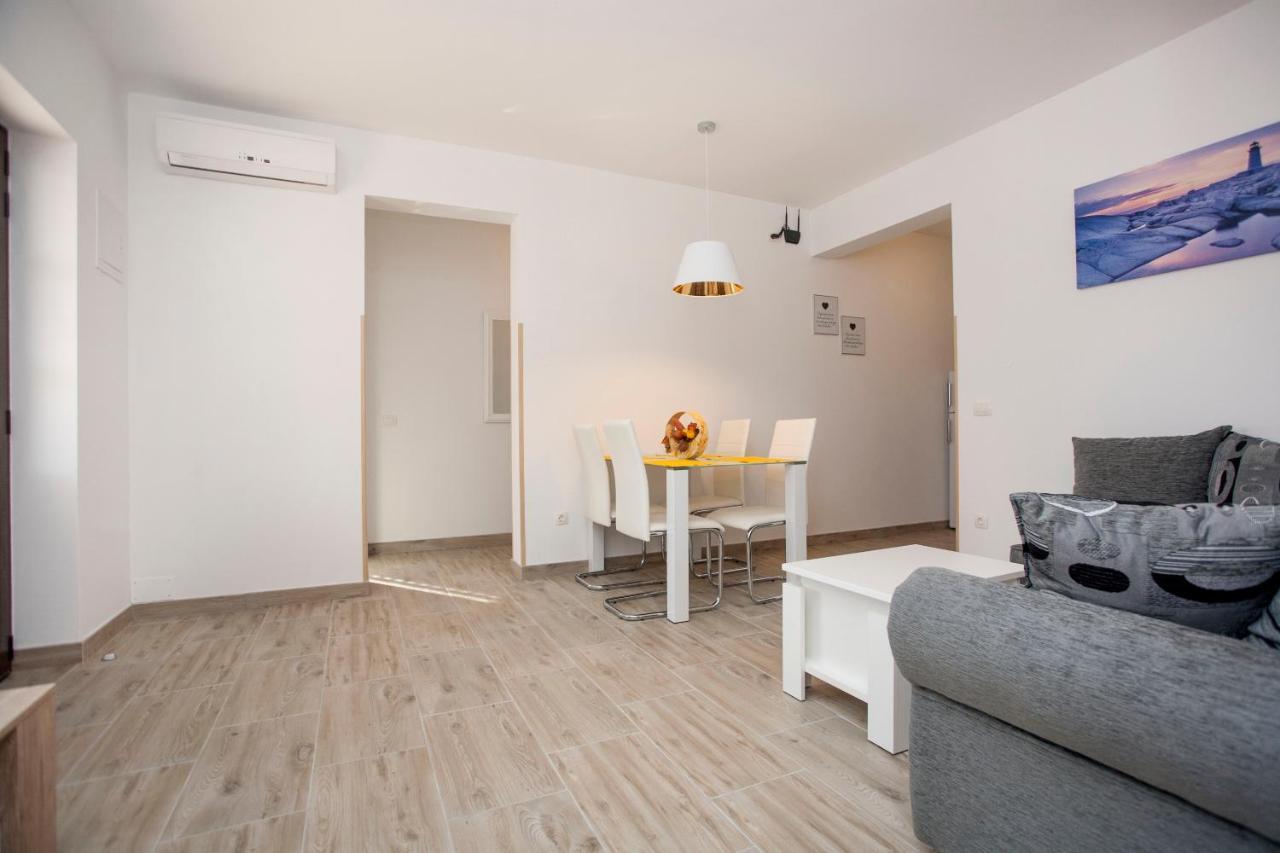 Apartmani Dragica Rovinj Exterior foto