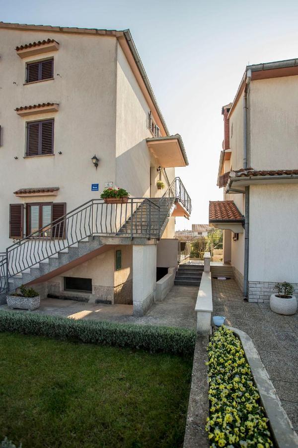 Apartmani Dragica Rovinj Exterior foto
